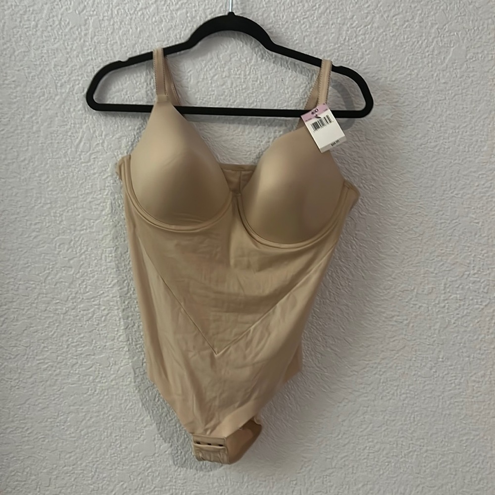 Maidenform Comfort Devotion Tan Body Briefer with Underwire Size 40 D
